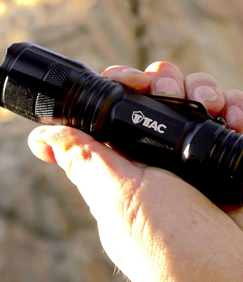 TACTICAL FLASHLIGHT